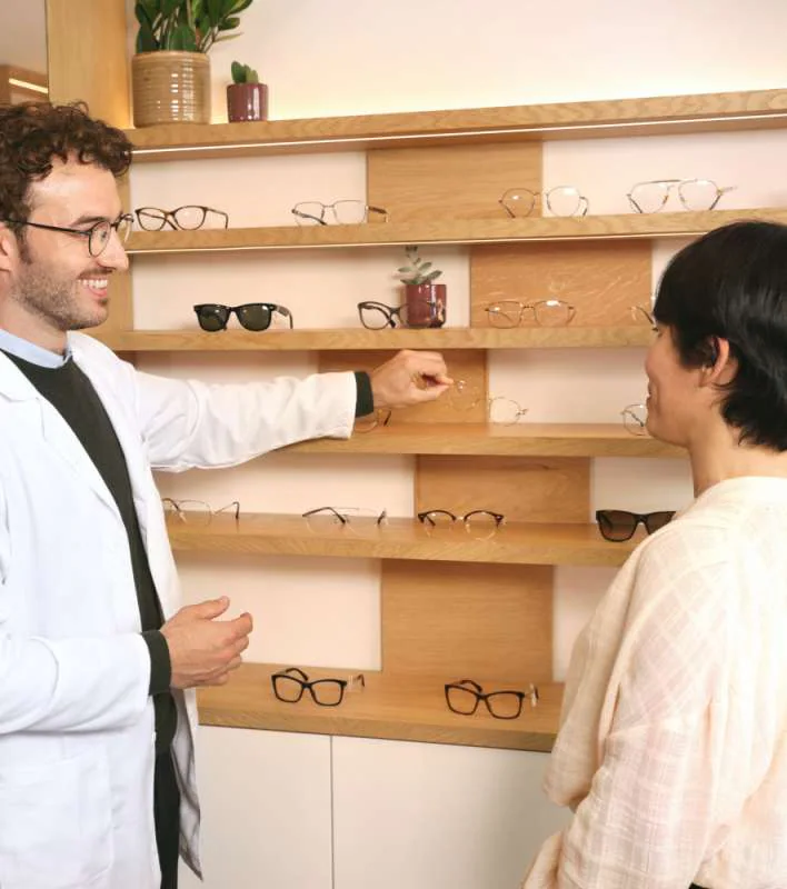 Знак Essilor® Experts
